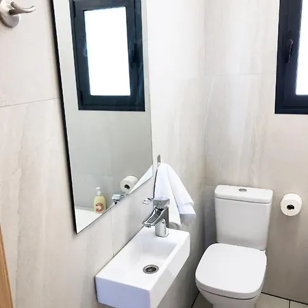 The Yellow House بول دو مار