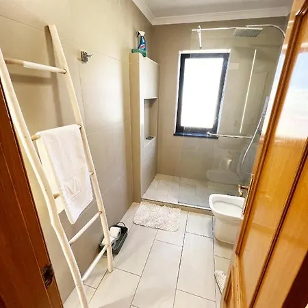 The Yellow House بول دو مار