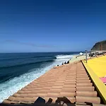 Сasa de vacaciones The Yellow House *