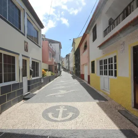 The Yellow House Сasa de vacaciones Paul do Mar (Madeira)
